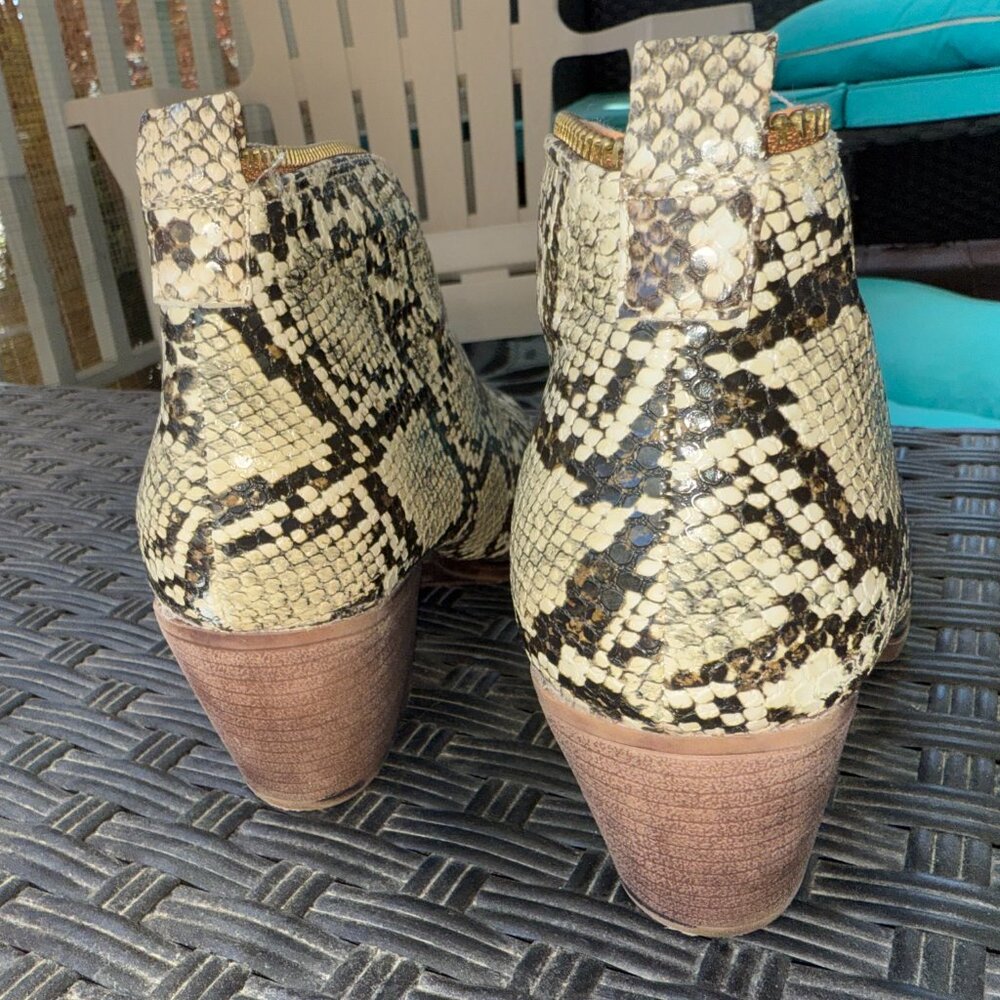 Snakeskin Women's Booties Zip Up Mata 6.5 - Picture 6 of 10